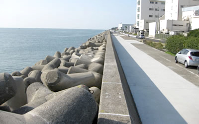 東播磨港海岸二見地区護岸補修工事